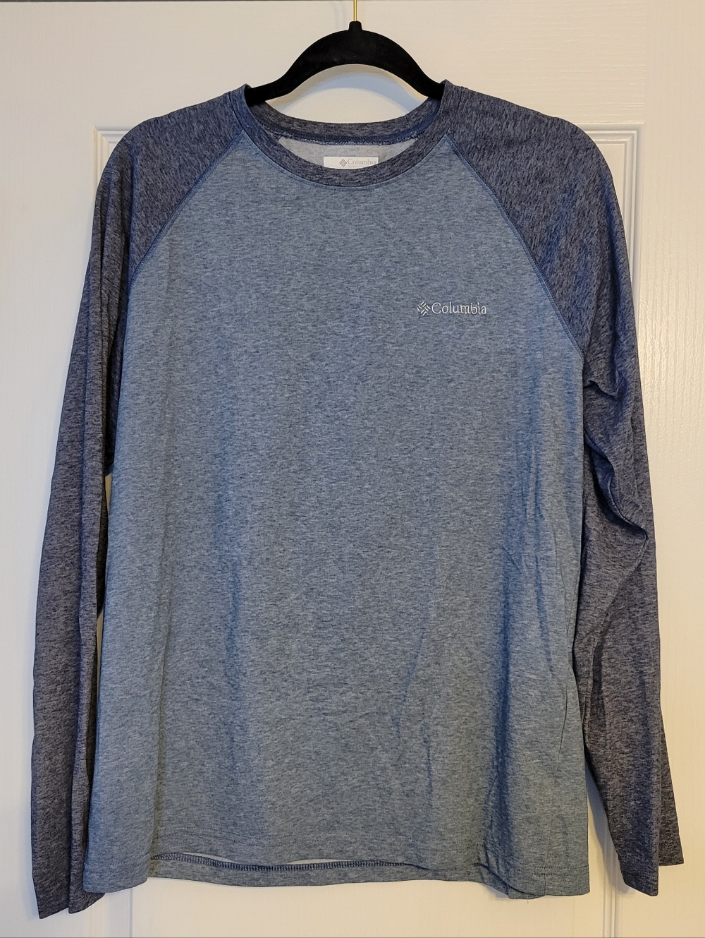 Columbia | Men’s Long Sleeve Raglan Tee — Heather Blue/Navy